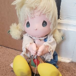 Precious moments Ulla Doll